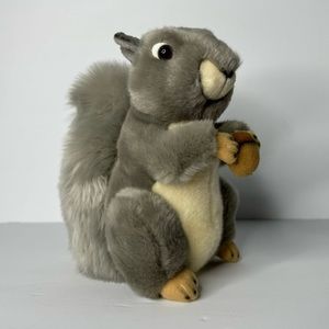Miyoni by Aurora‎ Gray Squirrel with Acorn Stuffed Animal Plush New with Tags 8”